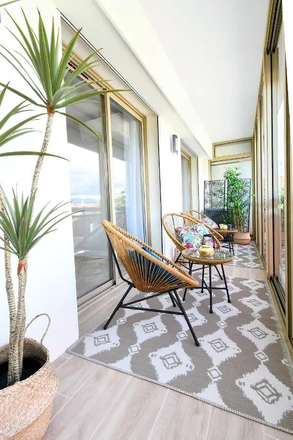 Elena Yourhosthelper Cannes Apartment